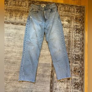Abercrombie Curve Love straight leg jeans